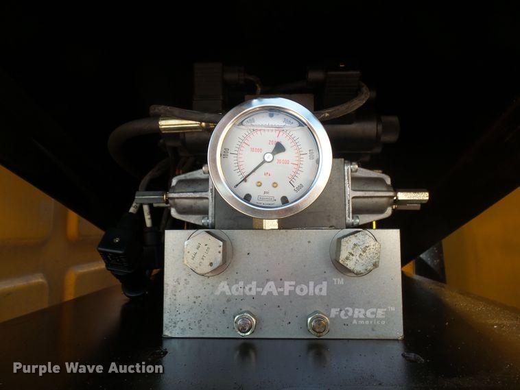 image for item EF9542 2001 Sterling LT9511 dump truck