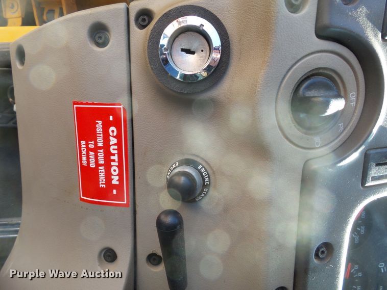 image for item EF9542 2001 Sterling LT9511 dump truck