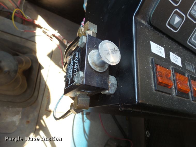 image for item EF9542 2001 Sterling LT9511 dump truck