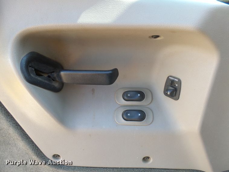 image for item EF9542 2001 Sterling LT9511 dump truck