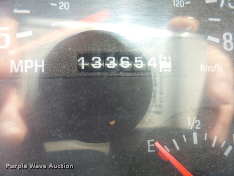 image for item EF9542 2001 Sterling LT9511 dump truck