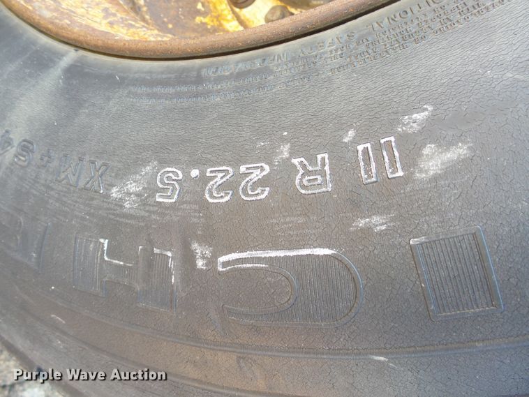 image for item EF9542 2001 Sterling LT9511 dump truck