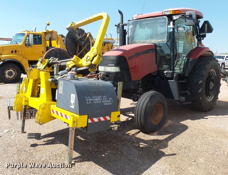 image for item EF9543 2006 Case MXU100 tractor