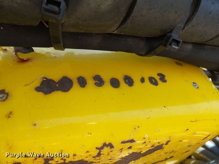 image for item EF9543 2006 Case MXU100 tractor