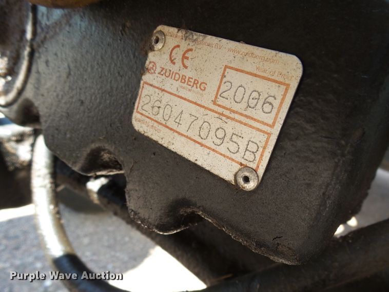 image for item EF9543 2006 Case MXU100 tractor