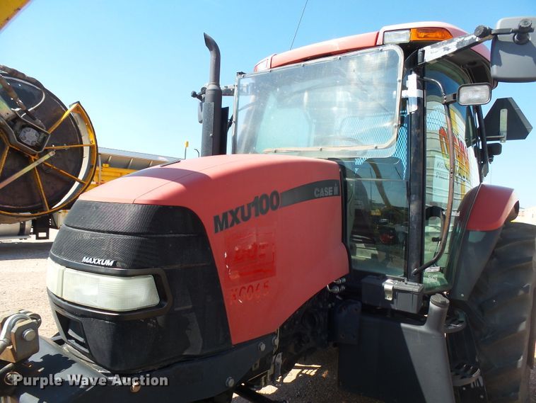 image for item EF9543 2006 Case MXU100 tractor