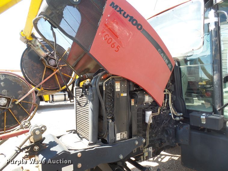 image for item EF9543 2006 Case MXU100 tractor