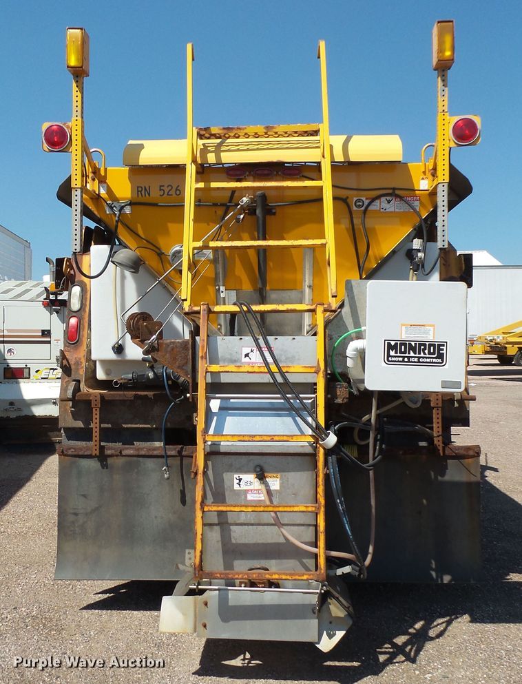 image for item EF9544 2001 Sterling LT9511 dump truck