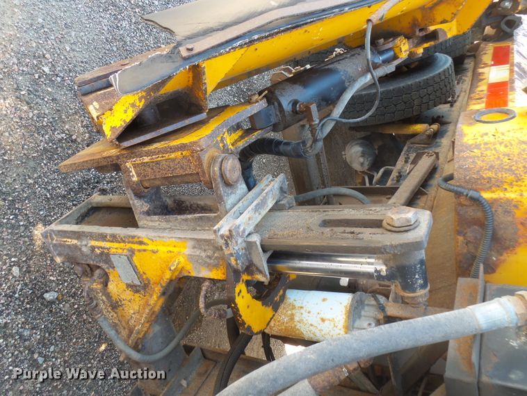 image for item EF9544 2001 Sterling LT9511 dump truck