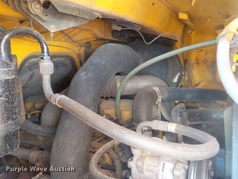 image for item EF9544 2001 Sterling LT9511 dump truck