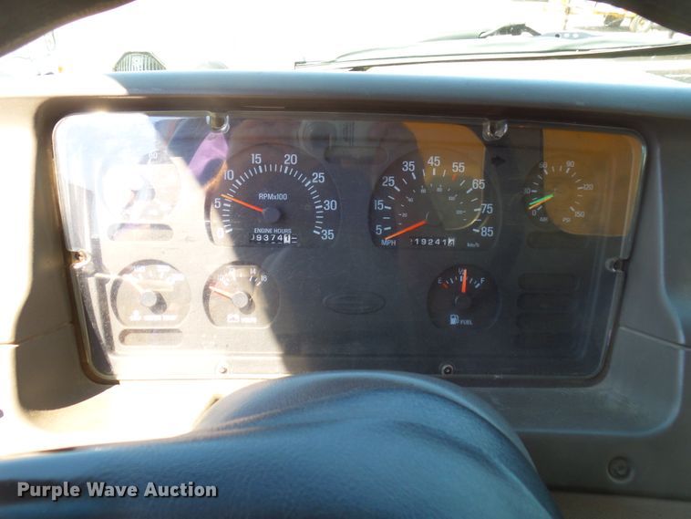 image for item EF9544 2001 Sterling LT9511 dump truck