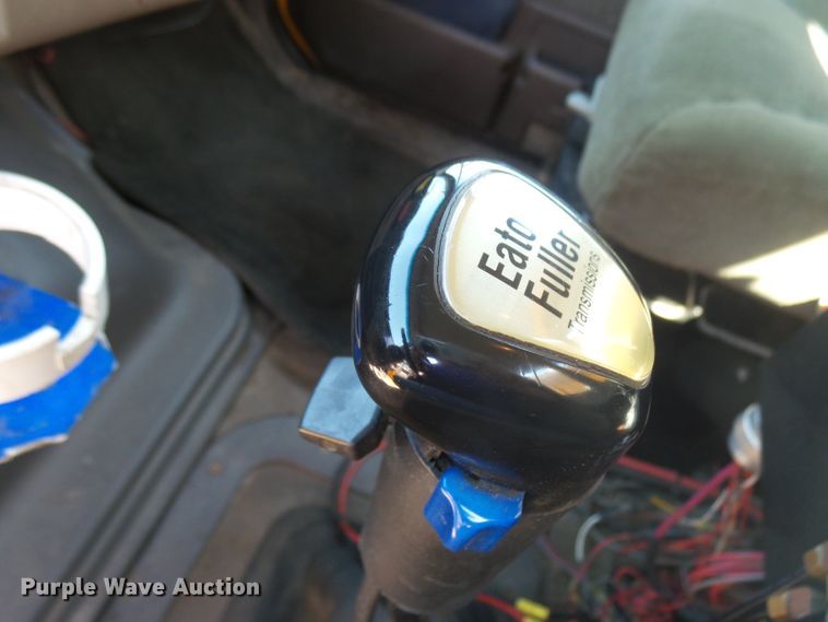 image for item EF9544 2001 Sterling LT9511 dump truck