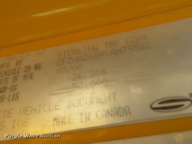 image for item EF9544 2001 Sterling LT9511 dump truck