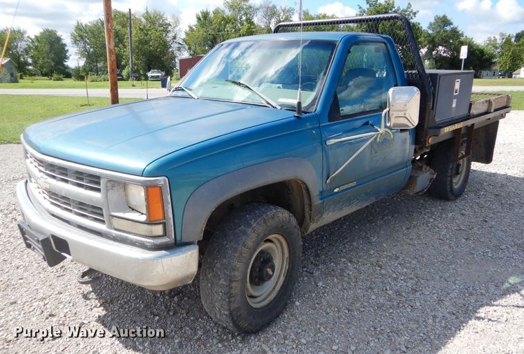 image for item FI9987 1998 Chevrolet K3500 dump flatbed pickup truck