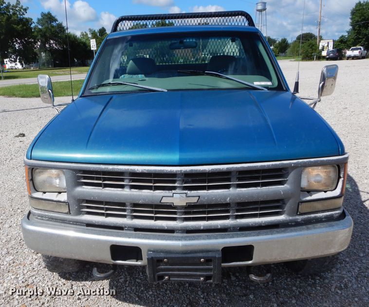 image for item FI9987 1998 Chevrolet K3500 dump flatbed pickup truck