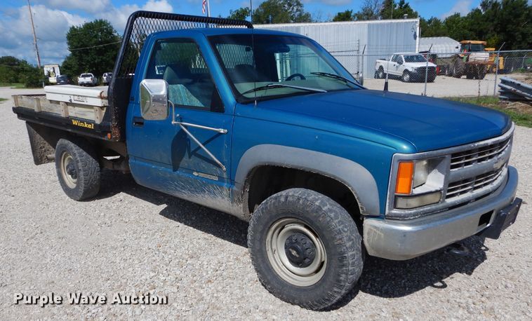 image for item FI9987 1998 Chevrolet K3500 dump flatbed pickup truck