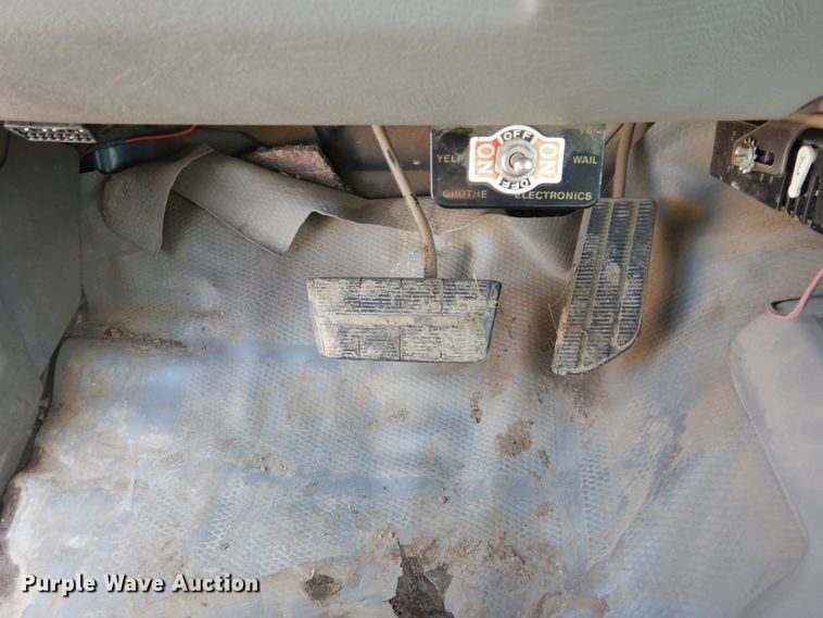 image for item FI9987 1998 Chevrolet K3500 dump flatbed pickup truck