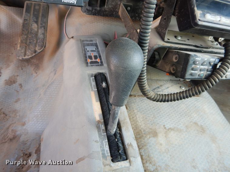 image for item FI9987 1998 Chevrolet K3500 dump flatbed pickup truck