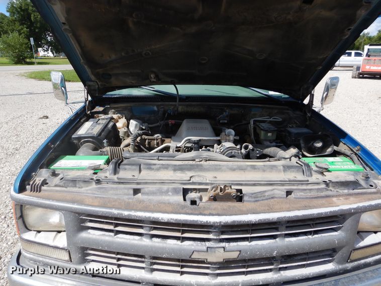 image for item FI9987 1998 Chevrolet K3500 dump flatbed pickup truck