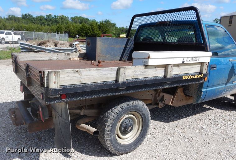 image for item FI9987 1998 Chevrolet K3500 dump flatbed pickup truck