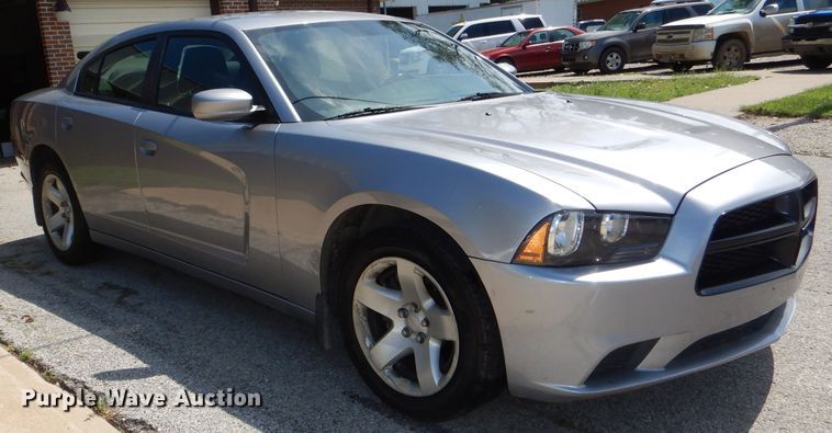 image for item FN9077 2011 Dodge Charger Police