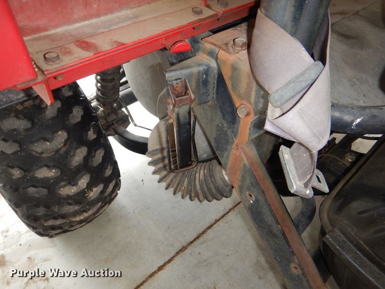 image for item FP9077 1995 Kawasaki 500 Mule utility vehicle