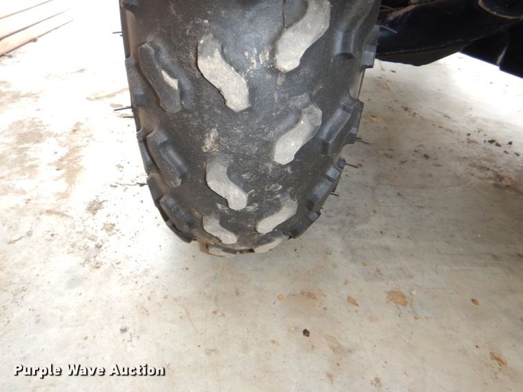 image for item FP9077 1995 Kawasaki 500 Mule utility vehicle