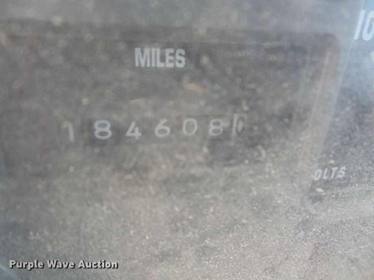 image for item FU9317 1998 International 2554 dump truck