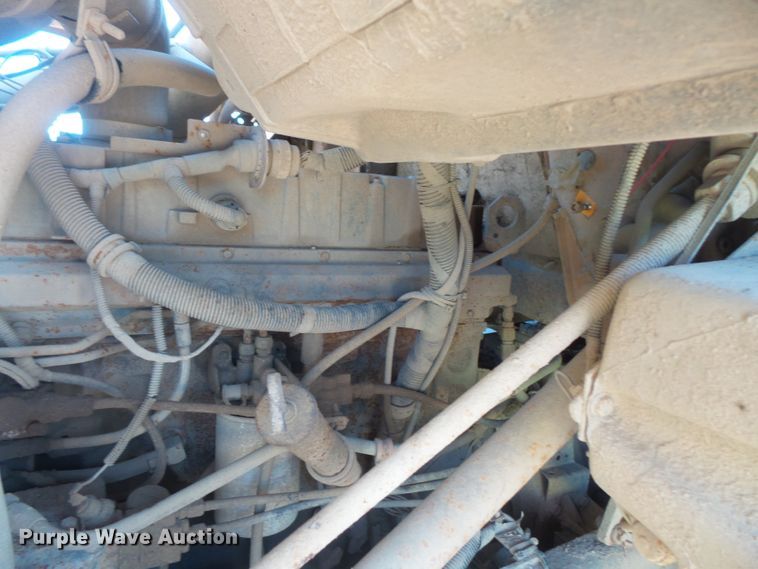 image for item FU9317 1998 International 2554 dump truck