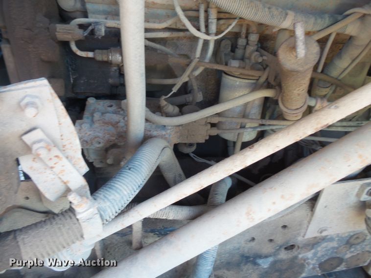 image for item FU9317 1998 International 2554 dump truck