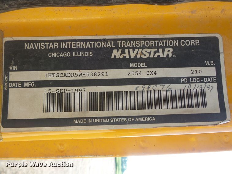 image for item FU9317 1998 International 2554 dump truck