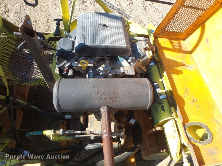 image for item FU9319 Mauldin 1450 double drum vibratory roller