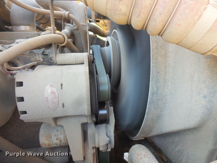 image for item FU9320 1998 International 2554 dump truck