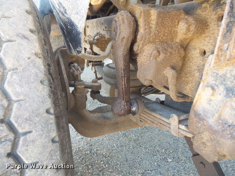 image for item FU9320 1998 International 2554 dump truck