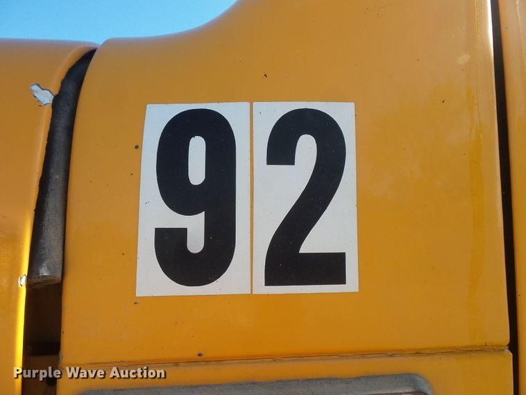 image for item FU9320 1998 International 2554 dump truck