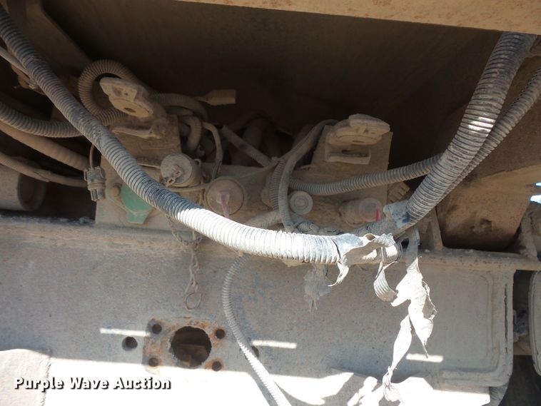 image for item FU9321 2000 International 2554 dump truck