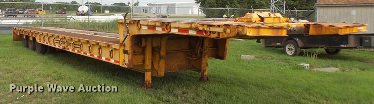 image for item FU9323 1994 Trail King TKI00SA-483 tilt deck equipment trailer