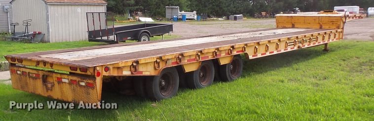 image for item FU9323 1994 Trail King TKI00SA-483 tilt deck equipment trailer