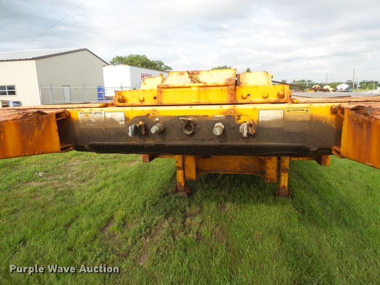 image for item FU9323 1994 Trail King TKI00SA-483 tilt deck equipment trailer