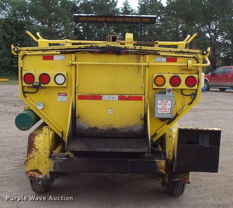 image for item FU9324 2011 Falcon bituminous mix trailer