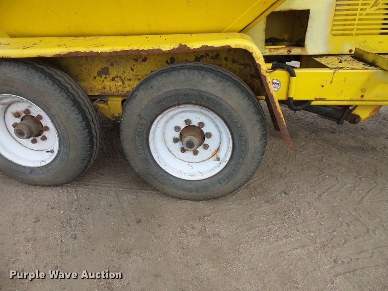 image for item FU9324 2011 Falcon bituminous mix trailer