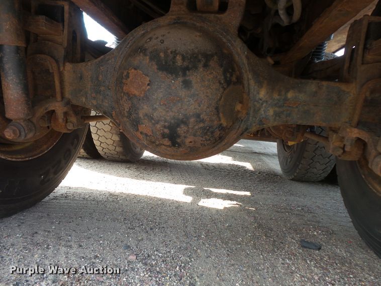 image for item FU9325 2003 Sterling L-Line dump truck