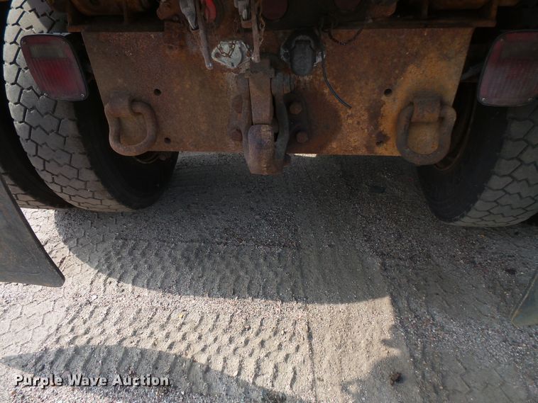 image for item FU9325 2003 Sterling L-Line dump truck