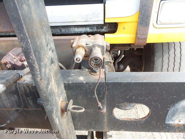 image for item FU9325 2003 Sterling L-Line dump truck