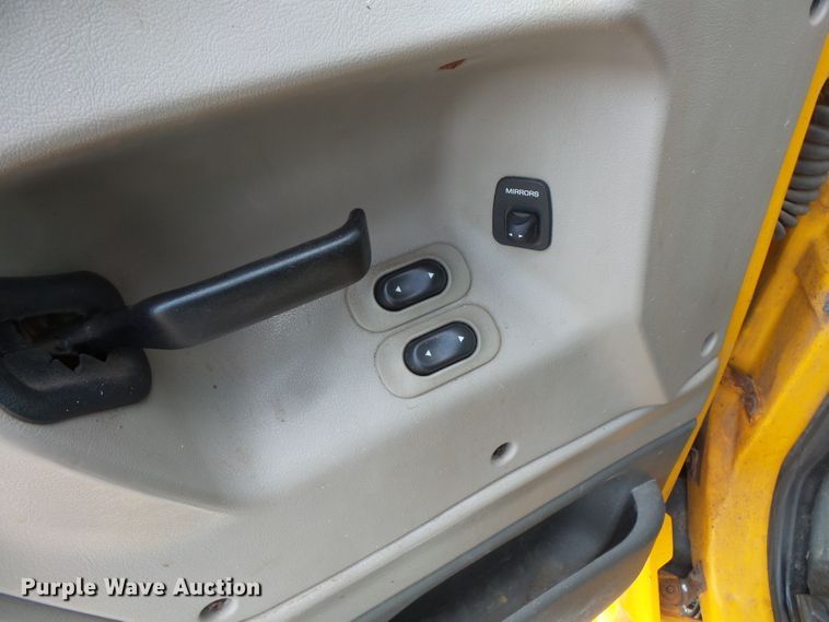 image for item FU9325 2003 Sterling L-Line dump truck