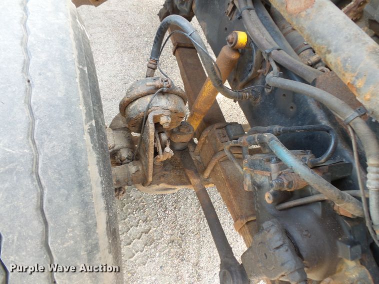 image for item FU9325 2003 Sterling L-Line dump truck