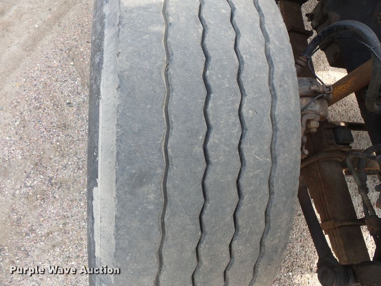 image for item FU9325 2003 Sterling L-Line dump truck