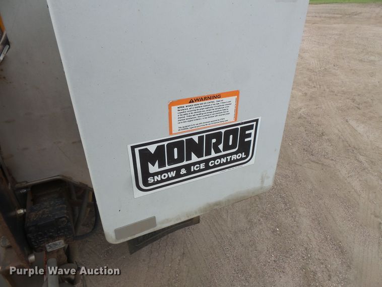 image for item FU9327 2005 Sterling L-Line dump truck