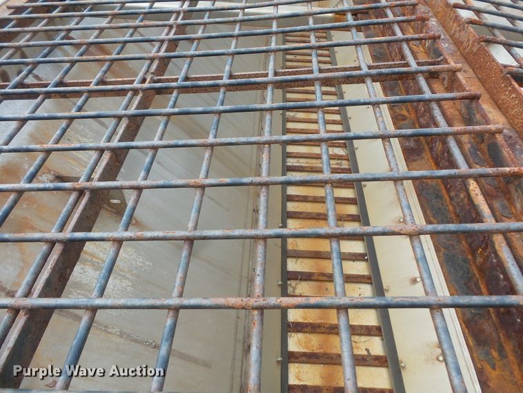 image for item FU9327 2005 Sterling L-Line dump truck