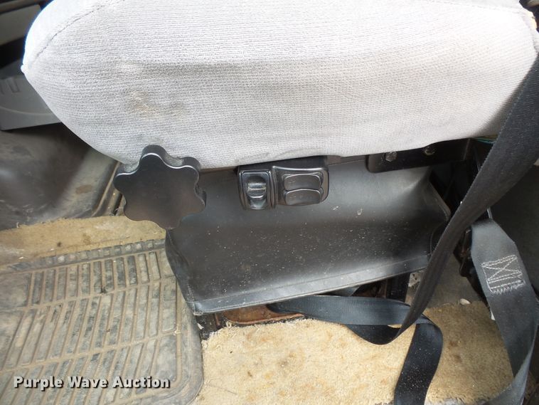 image for item FU9327 2005 Sterling L-Line dump truck